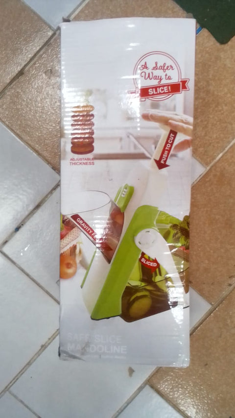 Safe Slicer Vegetable Cutter/Slicer Makes Work Fast And Easy